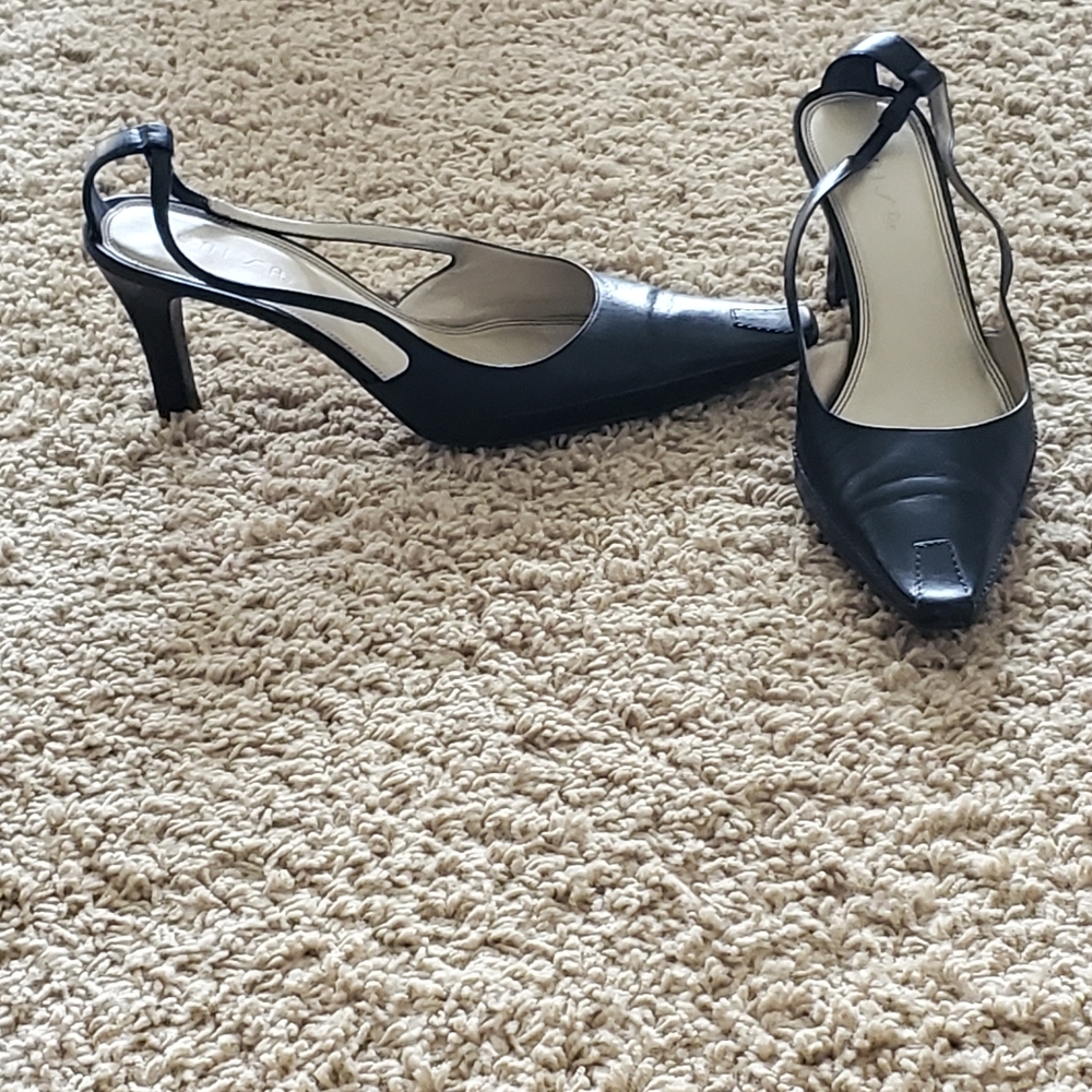 Sling back
